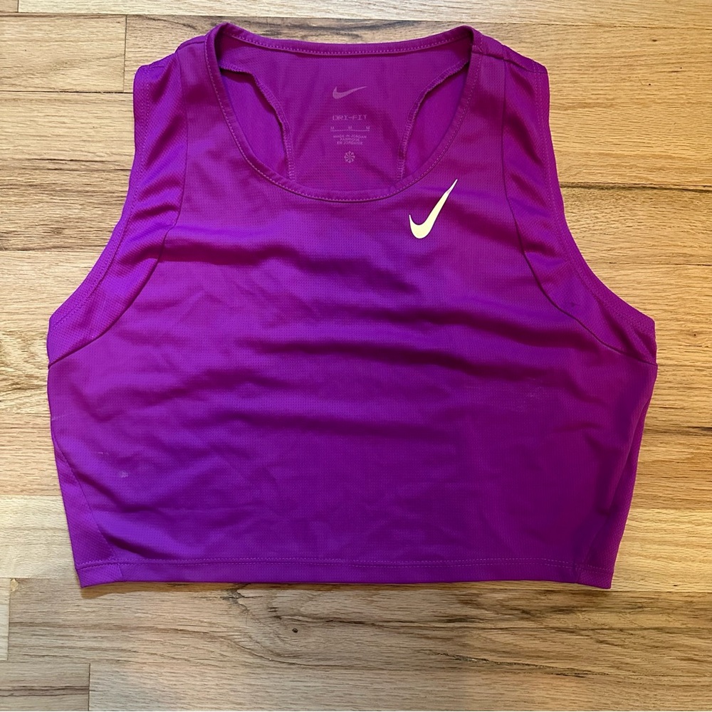 nike crop top
